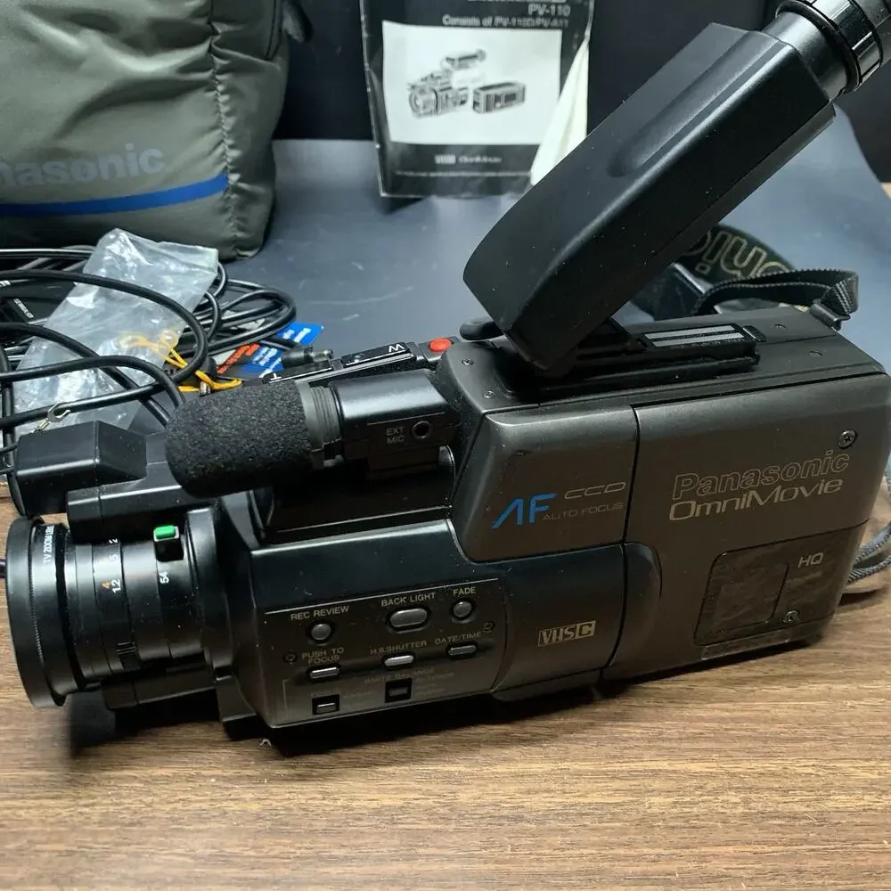 Vtg Panasonic OmniMovie VHSC Model PV-110D Camcorder Battery Charger 1987 More.